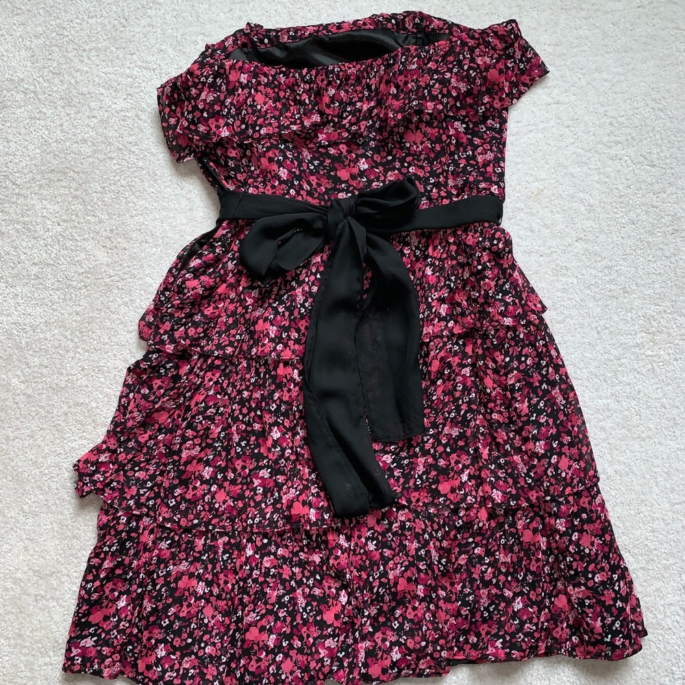 White House Black Market strapless dress